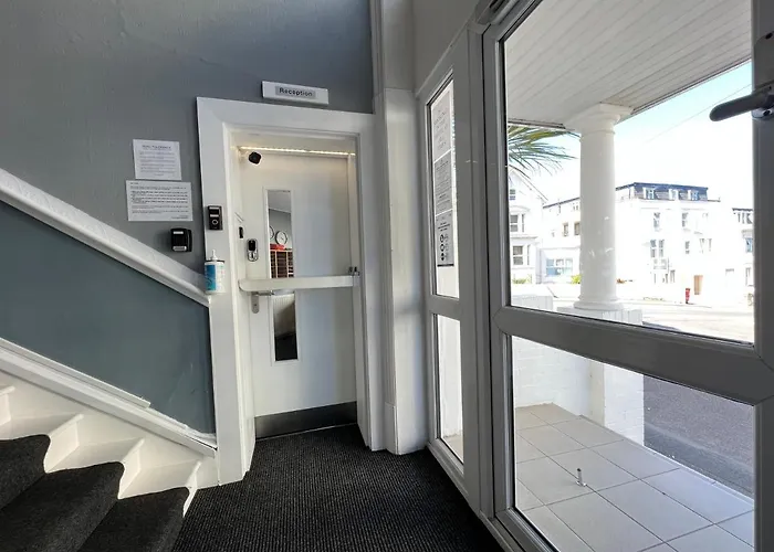 Capital One Hotel